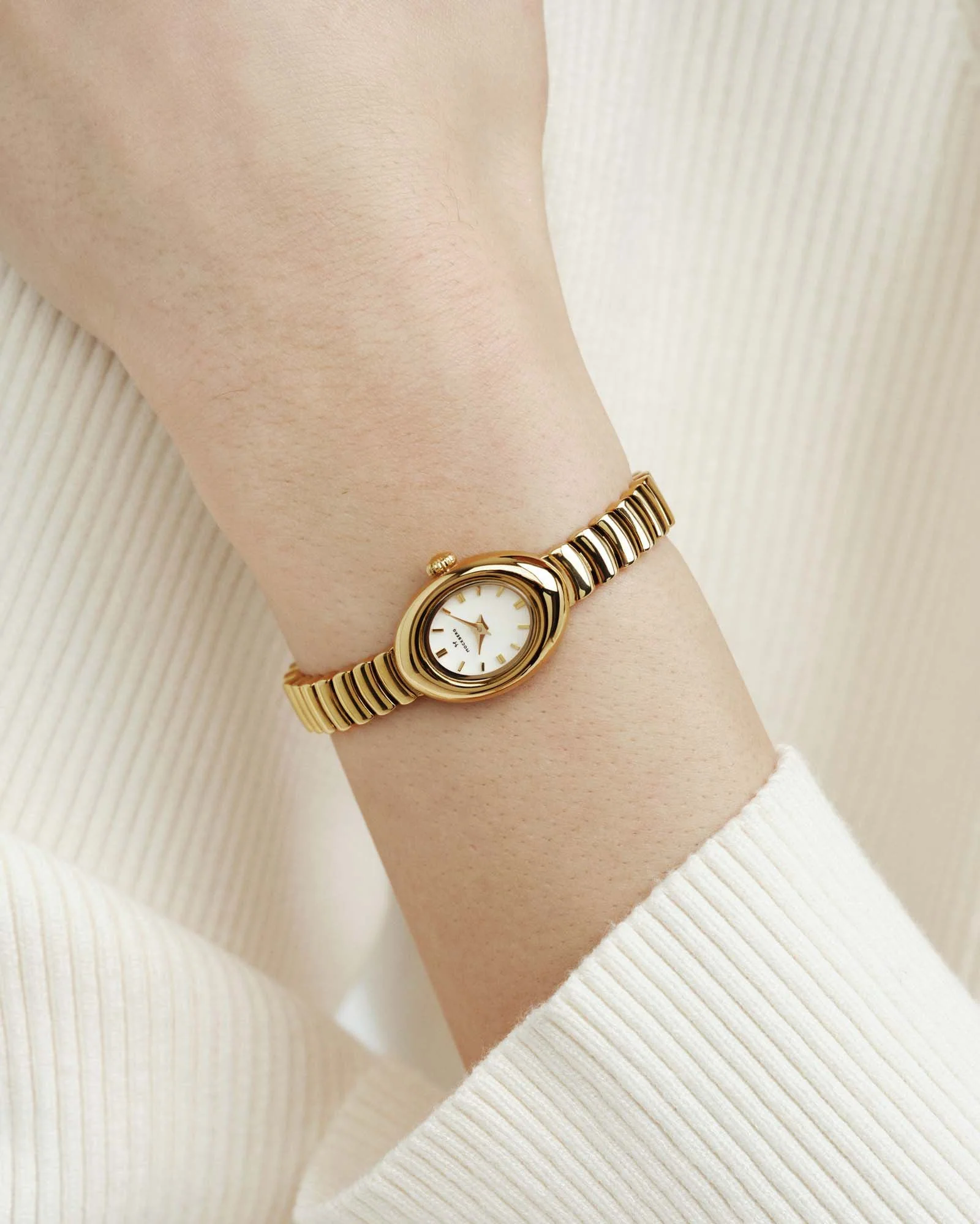 Belle Oval Petite Watch - Image 3