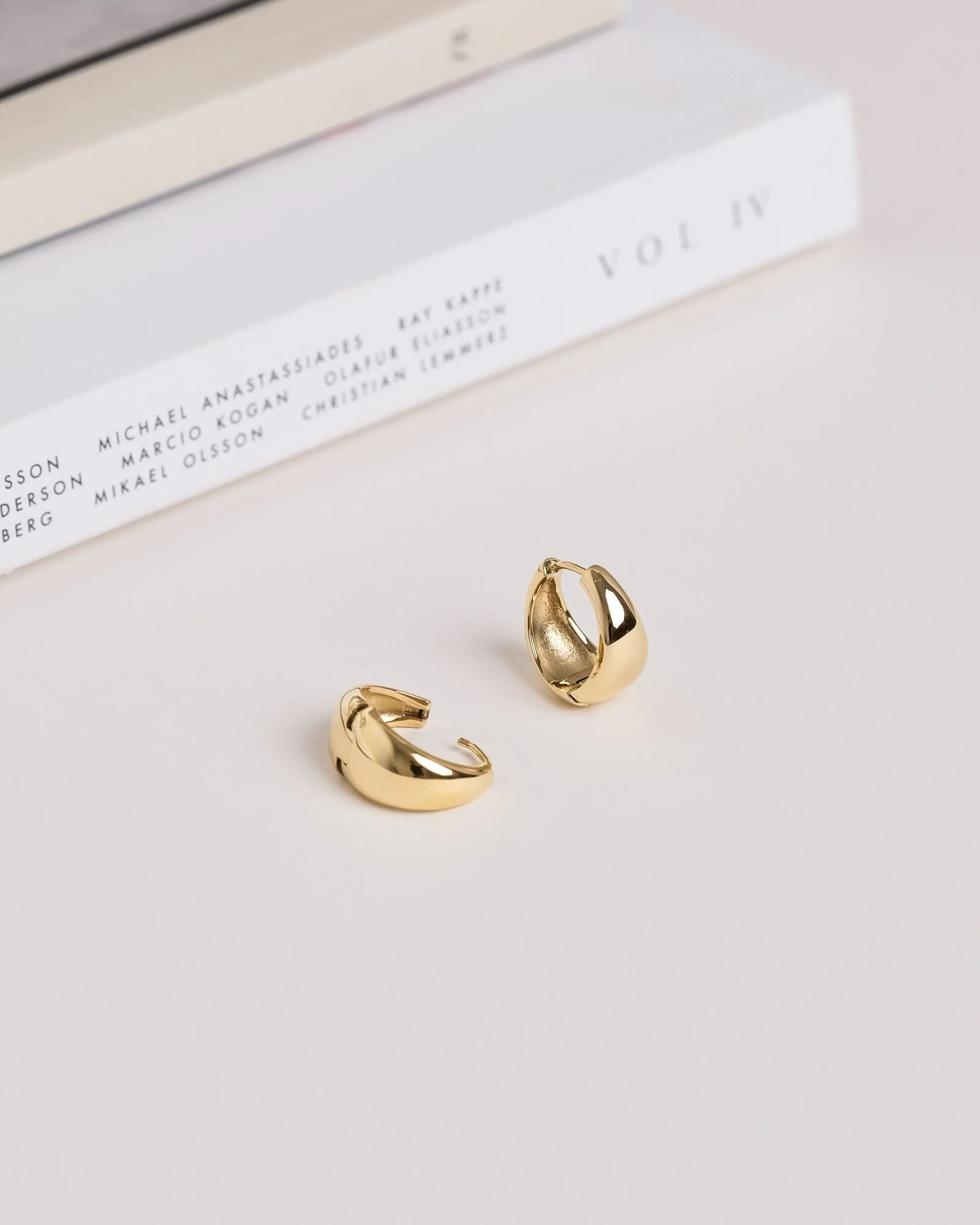 Bold Hoops Medium - Image 7