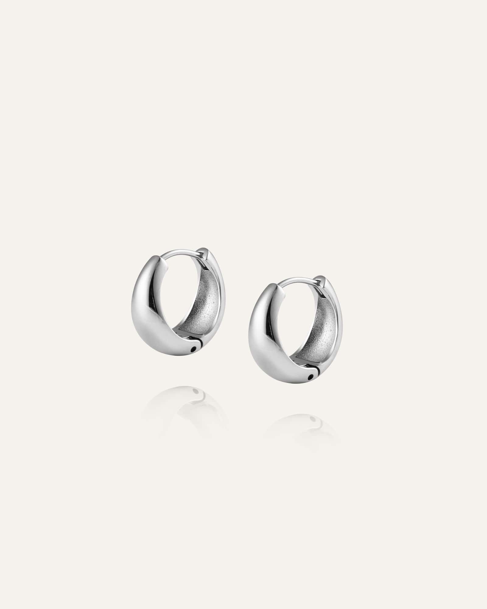 Bold Hoops Medium - Image 4