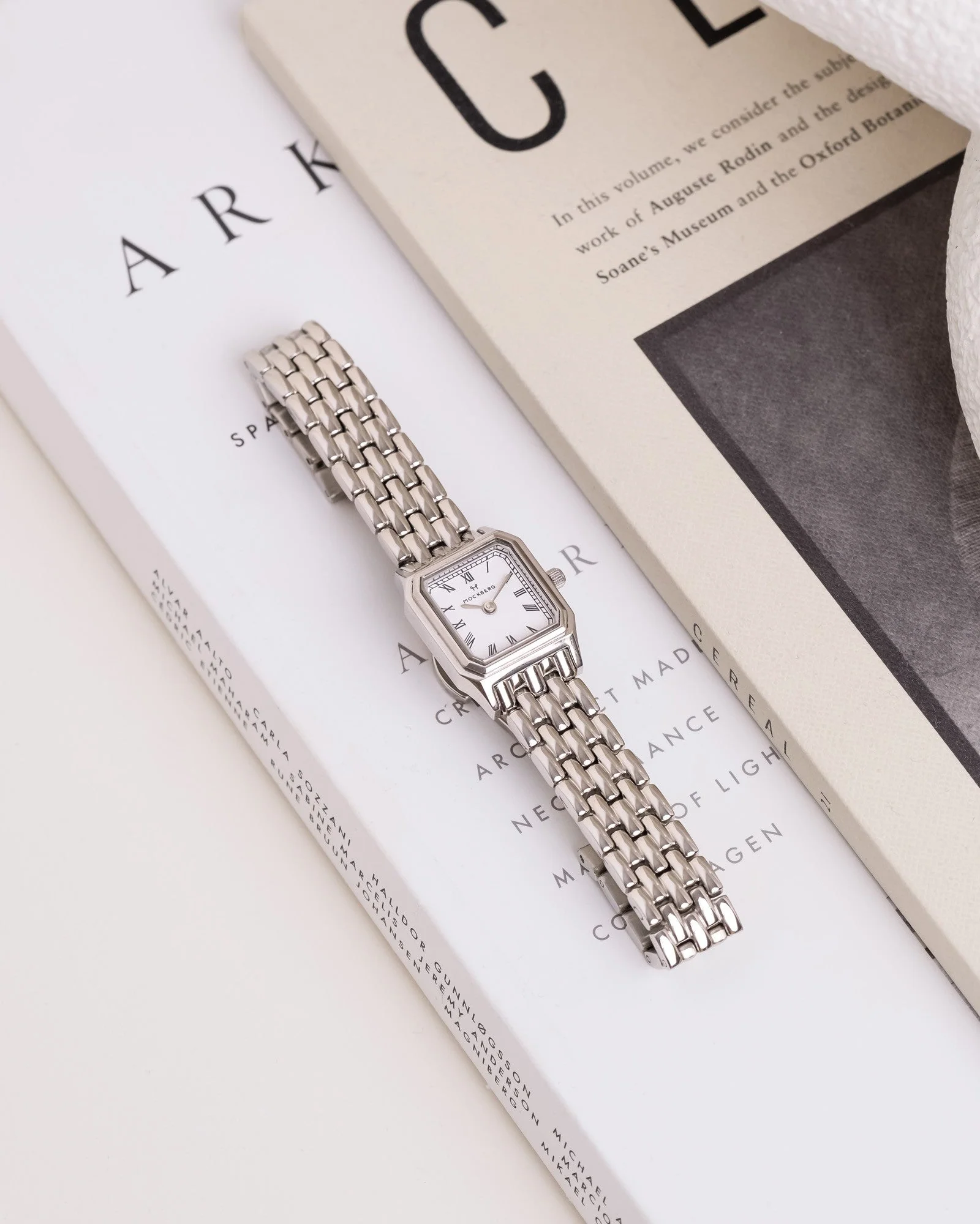 Classic Watch 25 mm - Image 8