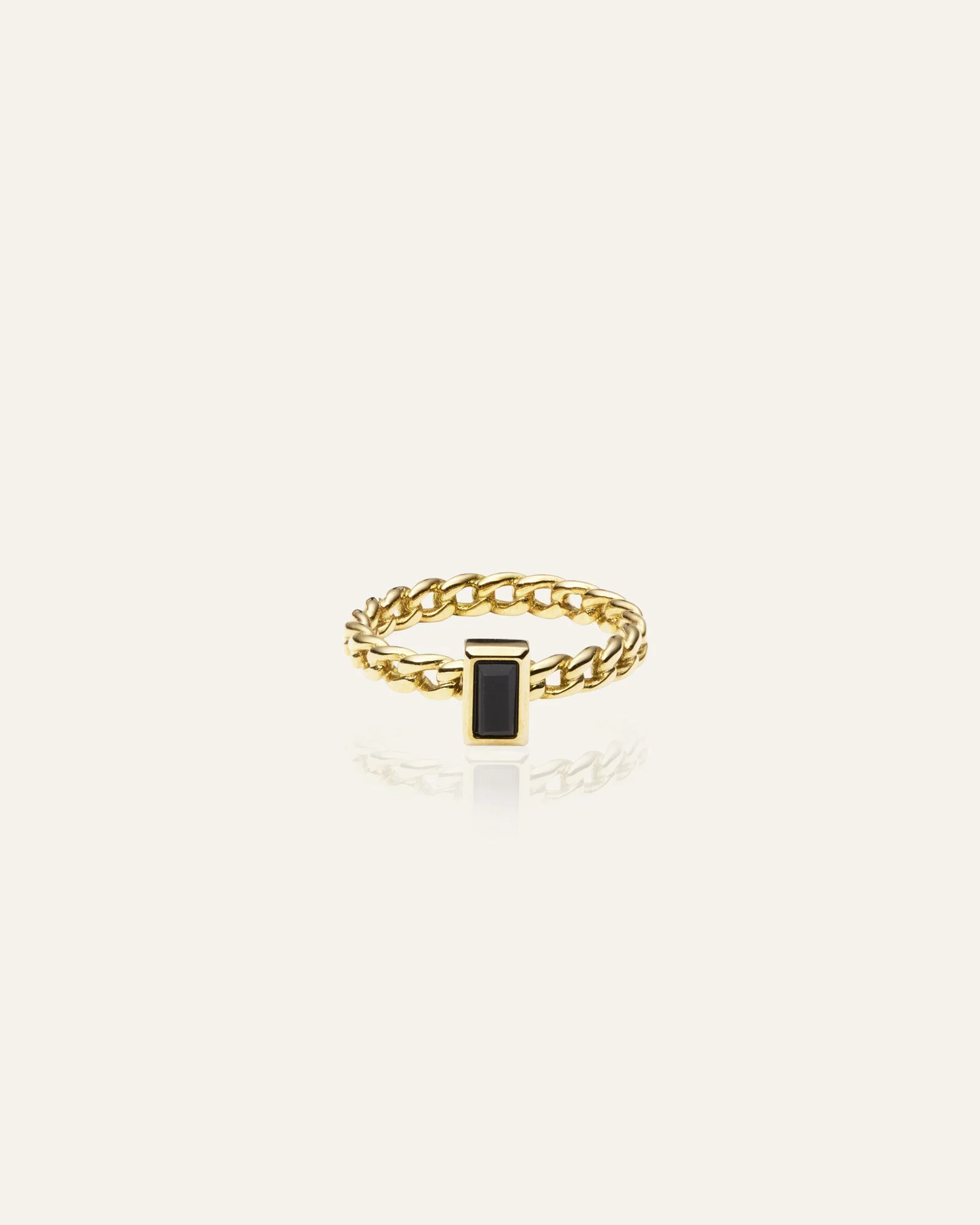 Karolina Ring - Image 4