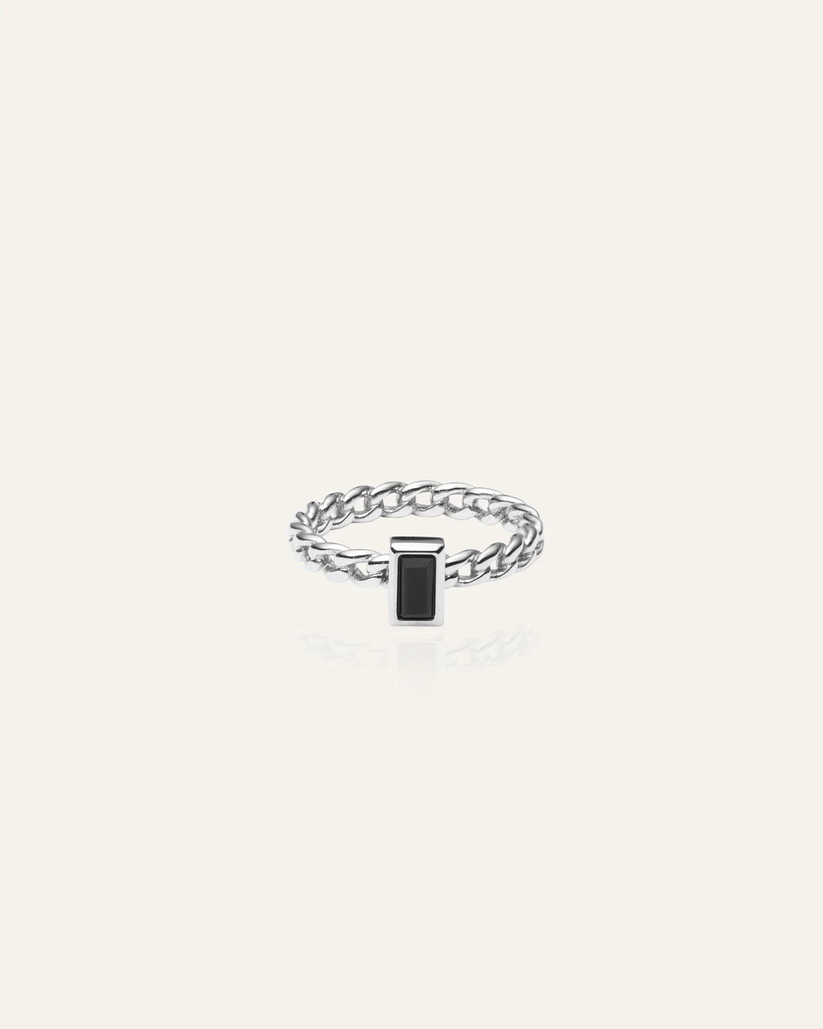 Karolina Ring - Image 4