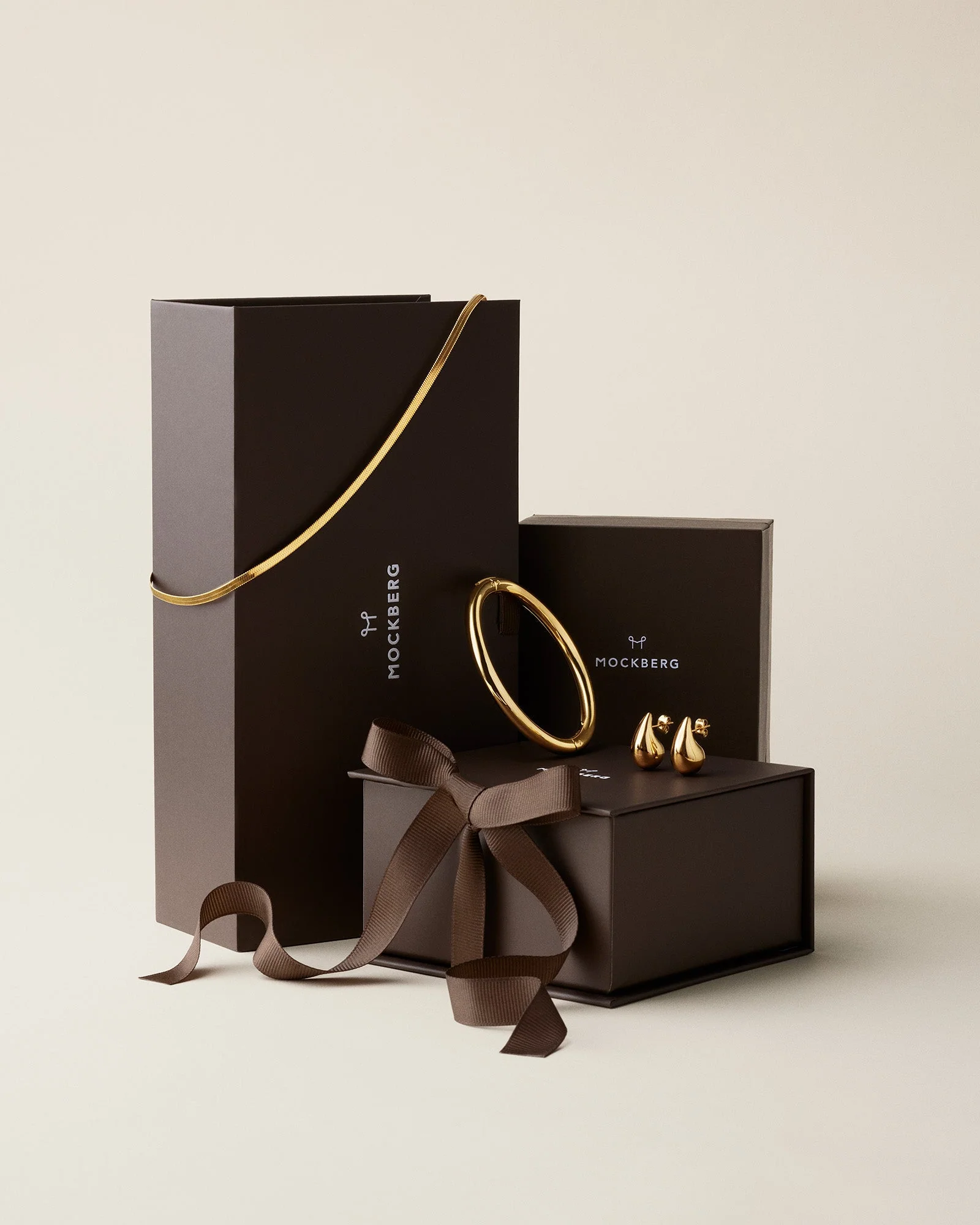 Large brown gift box - Image 3