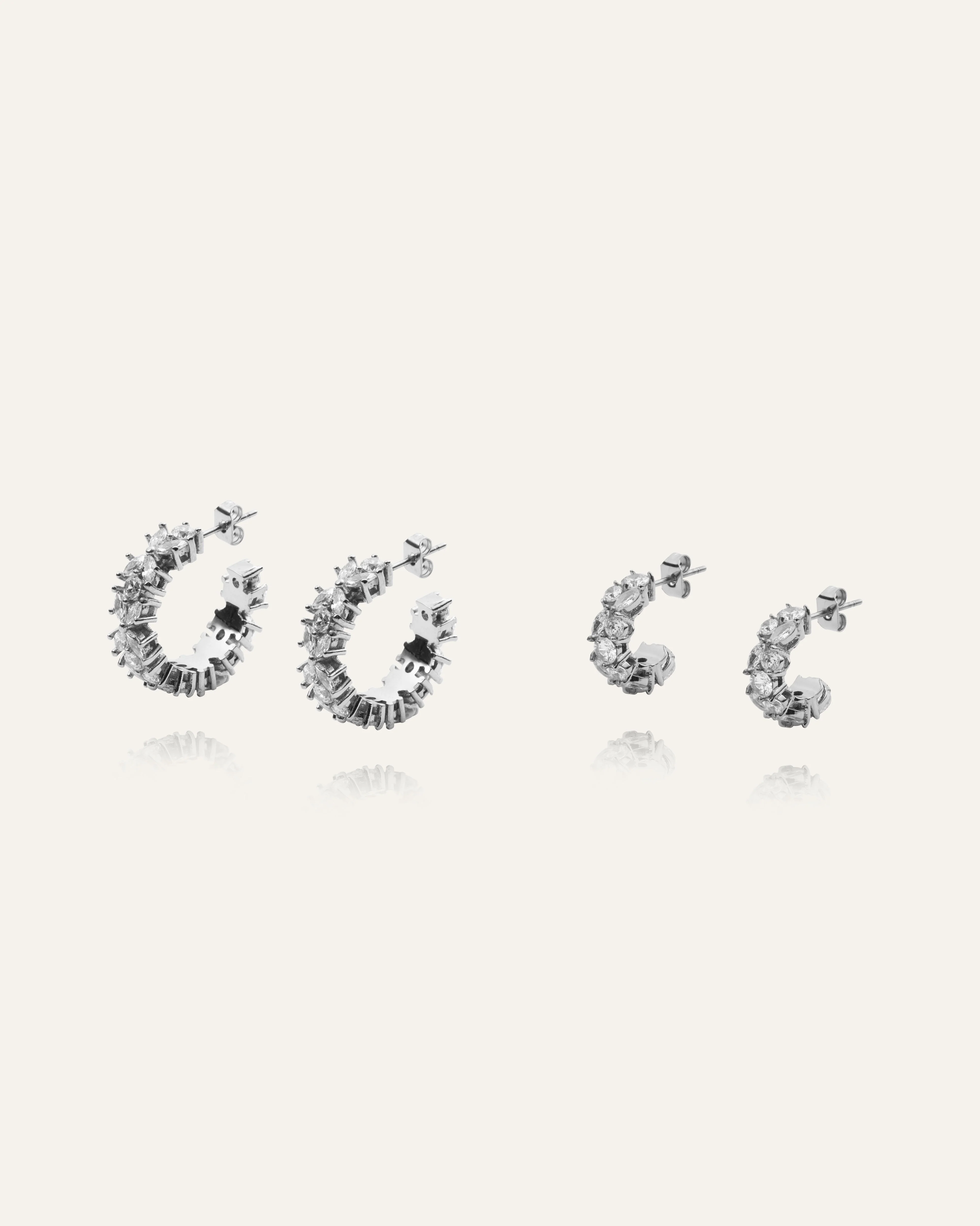 Queen Earrings Small - Image 6