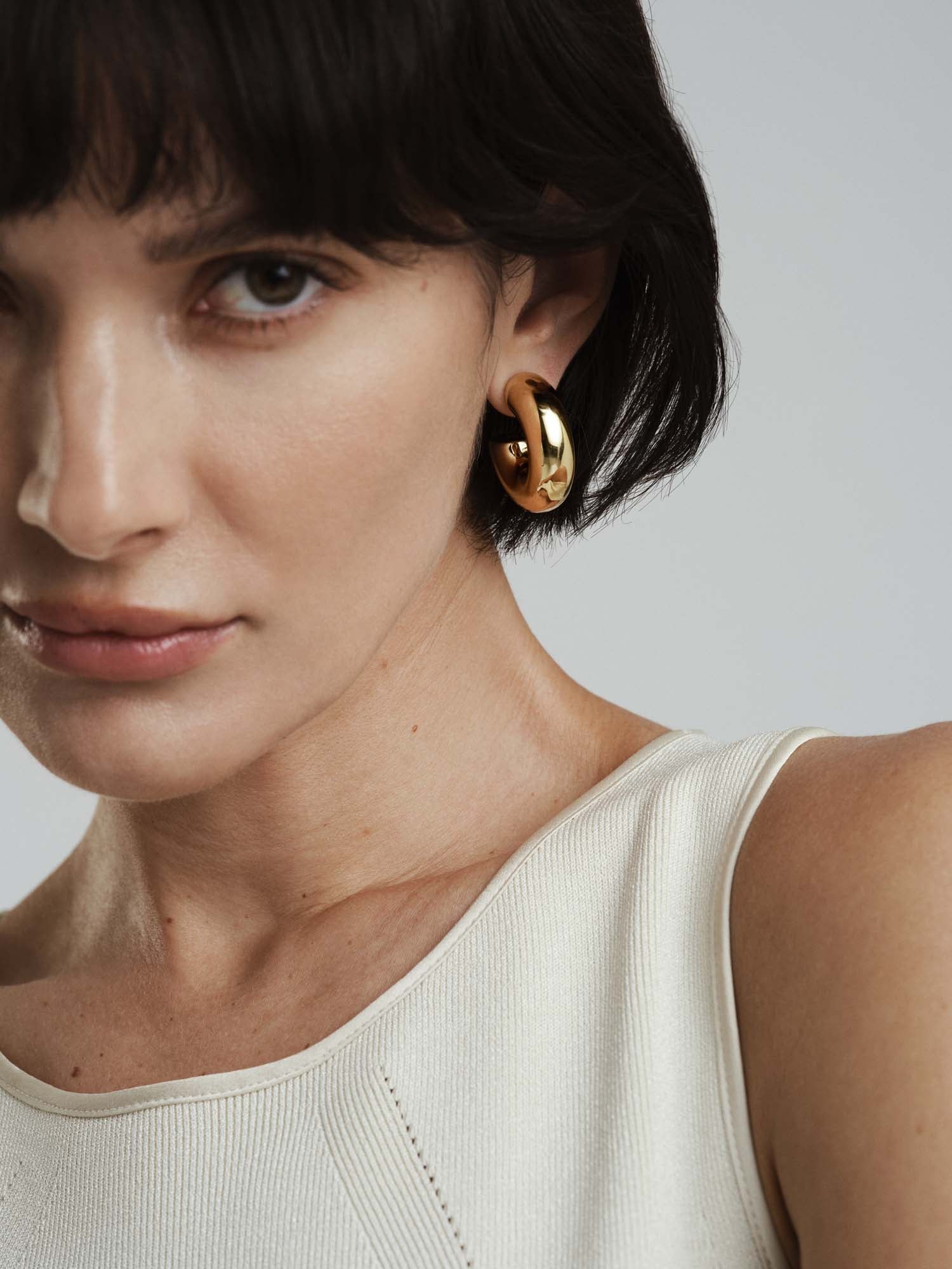 Rude Bold Earrings - Image 3