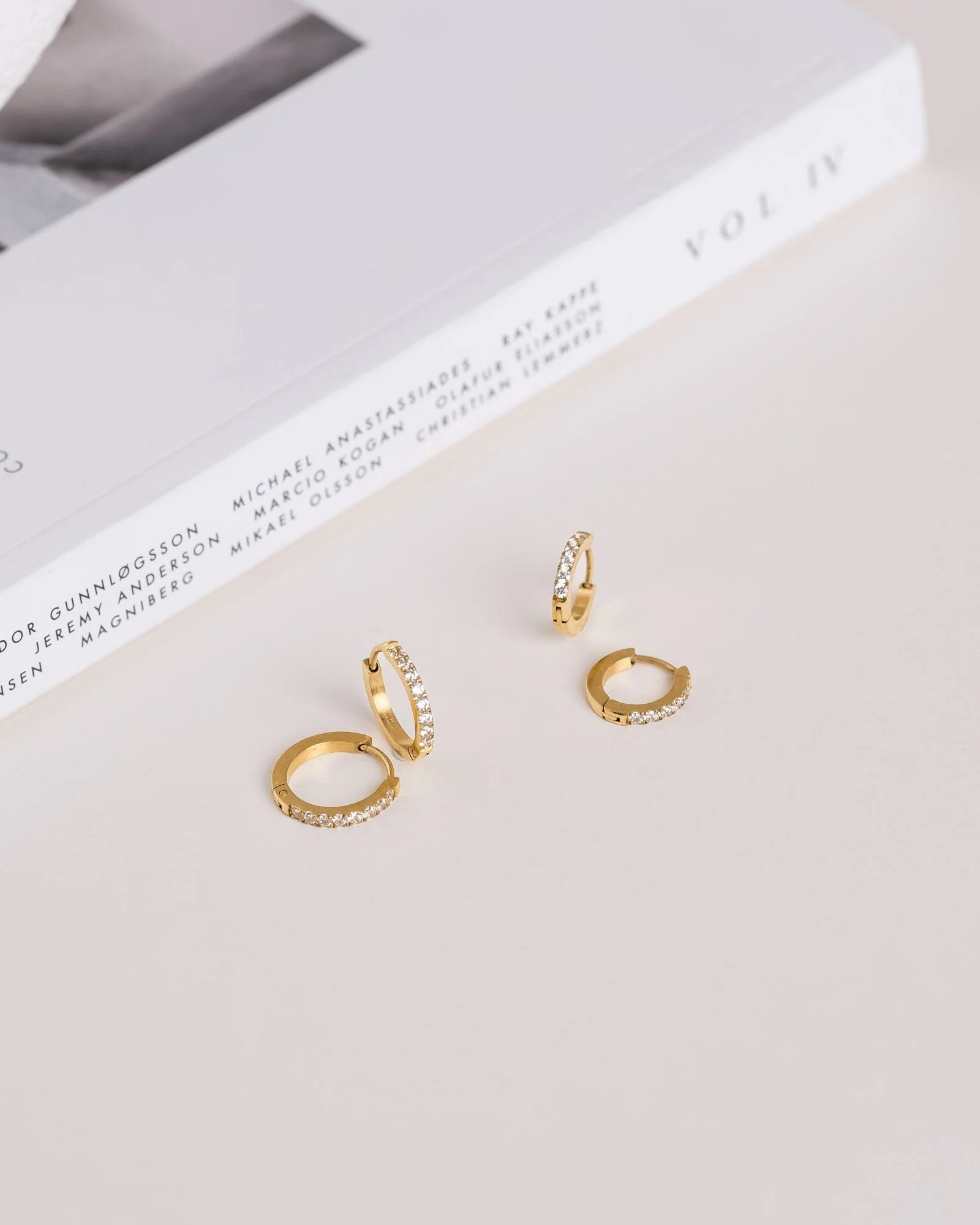 Shiny Hoops Small - Image 4