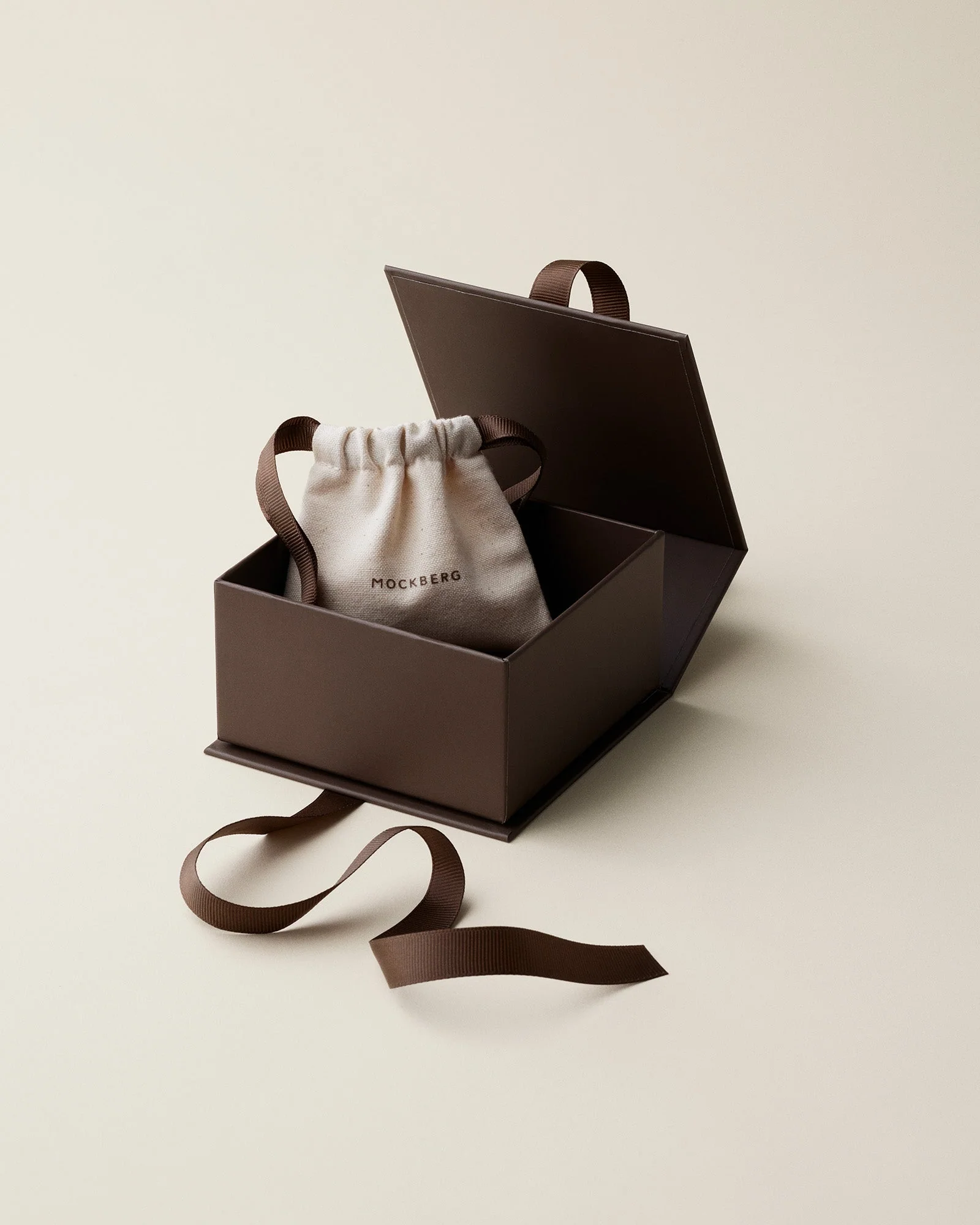 Small brown gift box - Image 2